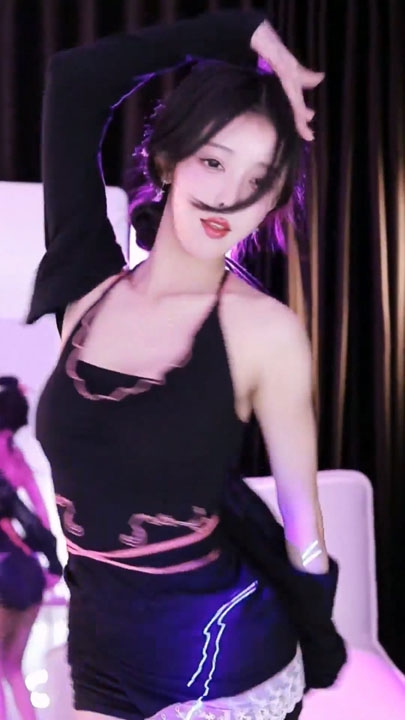 桃梓君极品美腿后背跪摇丝袜骚出天-1（10V34分钟）