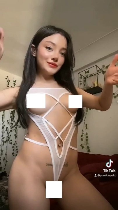 TIKTOK精品 抖音风 众多欧美网红 变装 卡点 果舞 整活 整理合集 235V 45分钟 1.4G