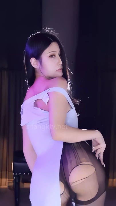 虎牙重磅】冯可桔！双道具裸舞插出白浆2V 6\’39\”