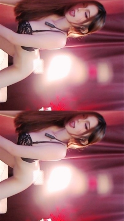 福利姬美女 可可露丽 定制大尺度福利视频一对一10V1小时35分 2.7G