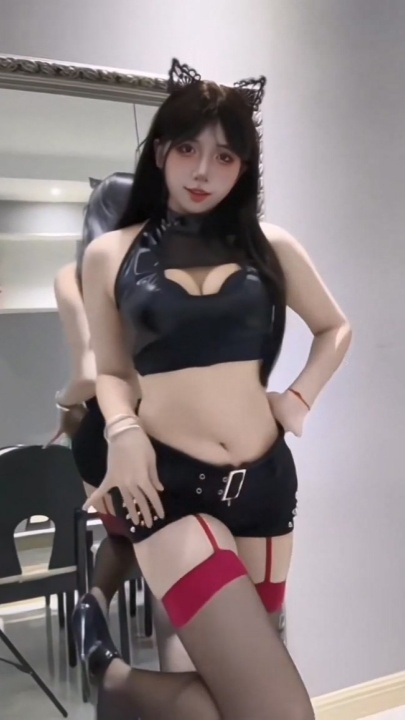 【抖音】幼幼酱！微胖极品反差主播自慰定制 12V15分 w0101