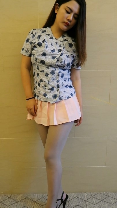 学院派私拍088期极品学妹 1V 28分 1.78G