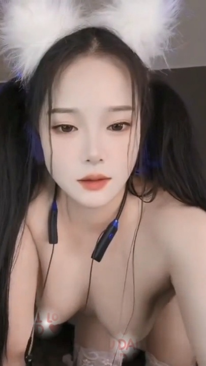 【BIGO福利】【鹿鹿咪清风学姐软糖骚然然司甜吖】自X裸W 10v40分 w0302