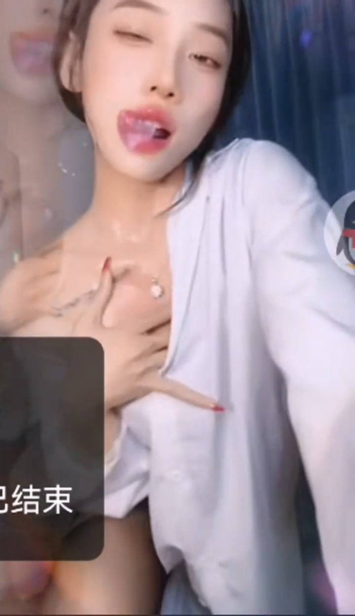 29014027715