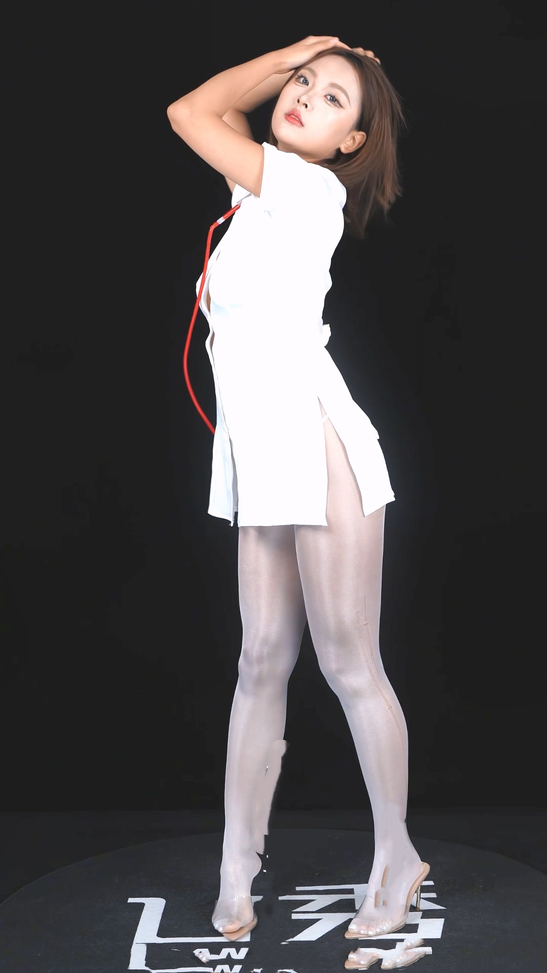 19015115772