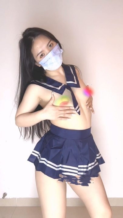 推特新晋顶B王 千金(笑笑) 6月会员裸舞终章+舞艺吧3套合集PART1 14V29分 x371