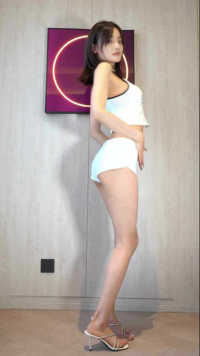 4K 舞出精彩 安安 6期4V【5.4G】