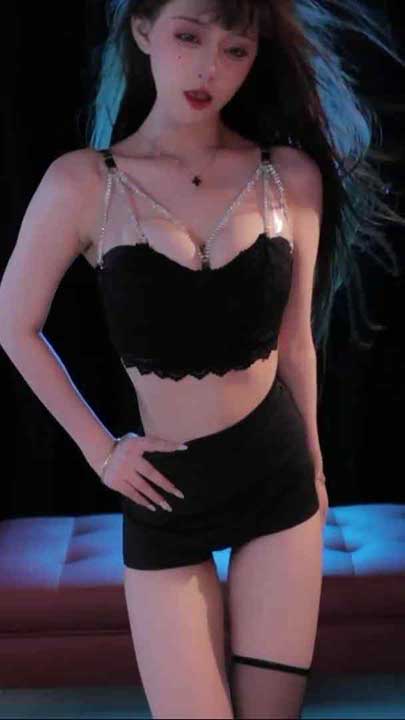 斗鱼 小美佳呀 深沟半球擦边热舞合集25V【2.45G】