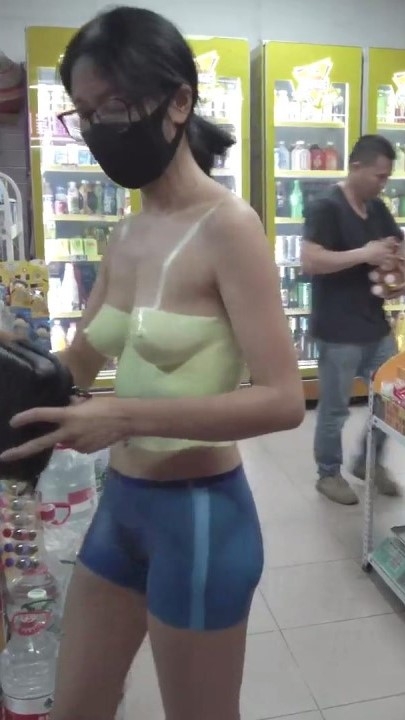 裸体彩绘衣服 马路 夜市溜达2V（5.8G））