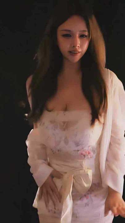 斗鱼 考拉 全新直播热舞4V【1.14G】