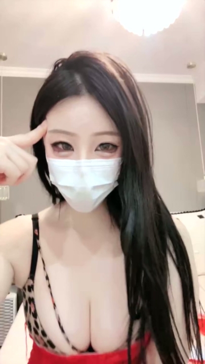 梨形身材【阳具收割机】大尺度展示 5小时50分 2.72G