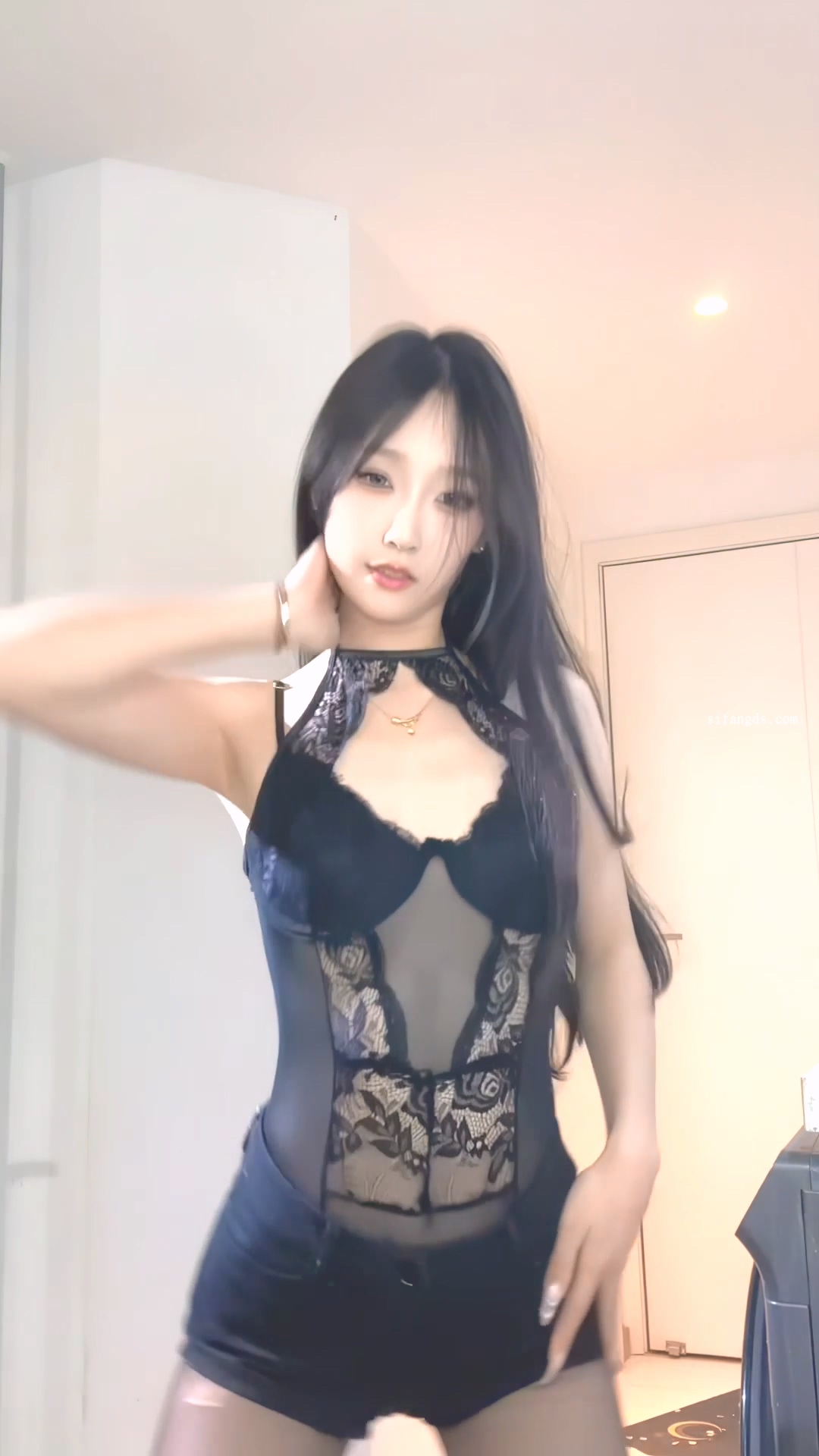 03072351259