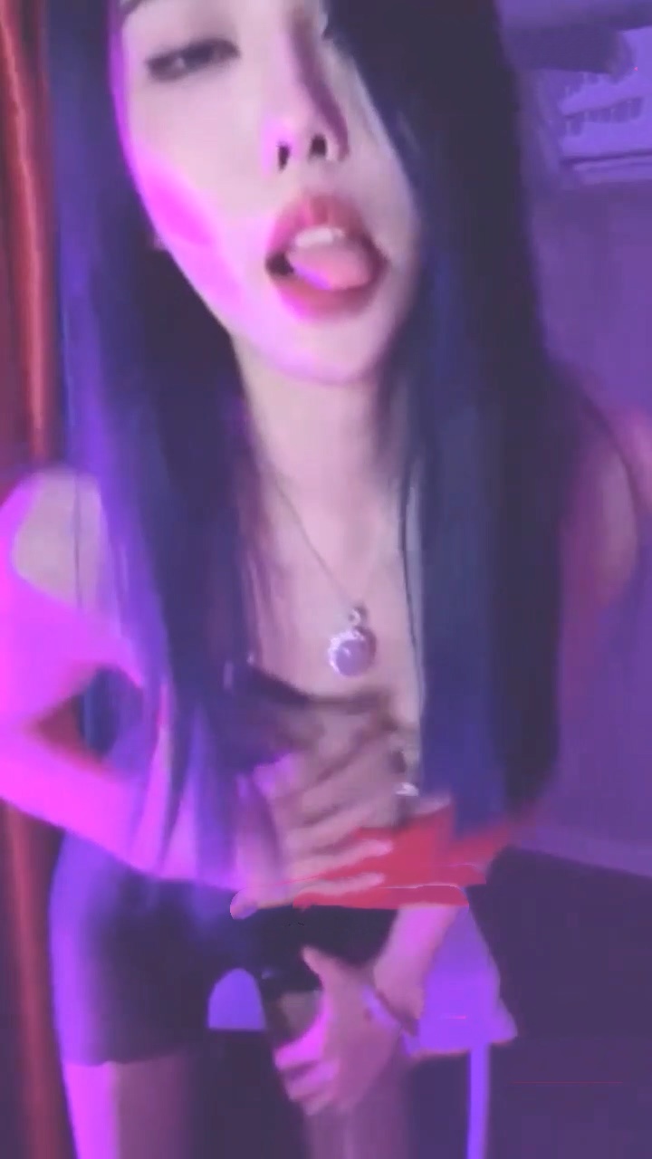 12022000672