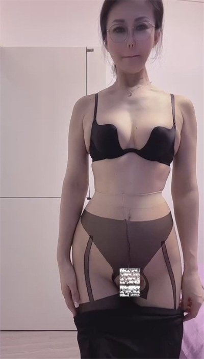 12081757440