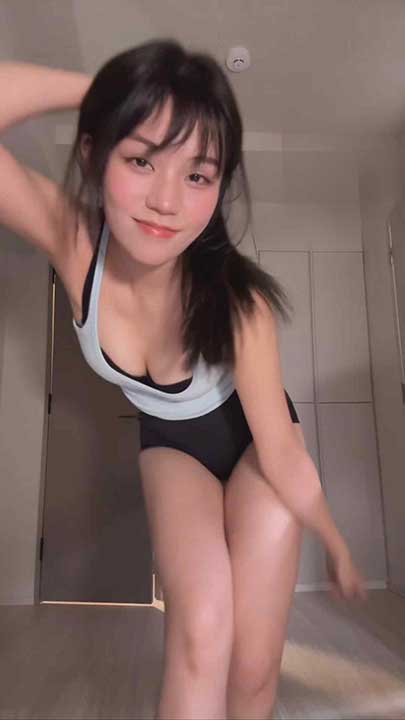 推特 玉米 yum_707 岁末VIP全新付费2V+9P【269M】