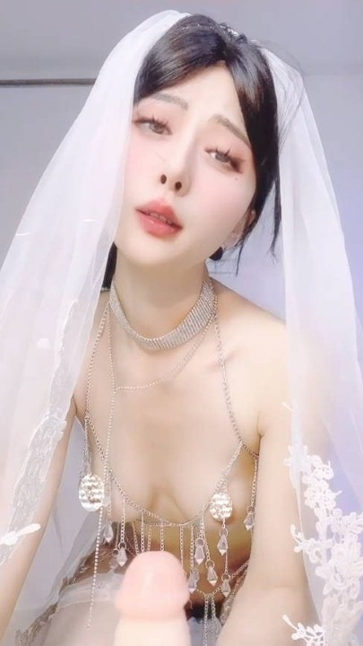 阿黑颜骚货天花板【蘸点蜜桃酱】非直播私人定制，极致挑逗淫语勾引 21V 3小时32分 4.79G