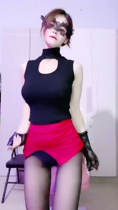 抖音颜值嫩妹【aimi】裸舞紫薇 37V 2小时8分钟 4.35G