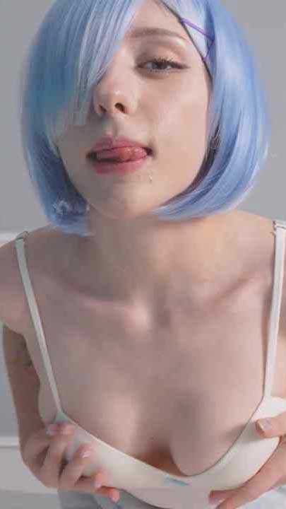 COS tulpina 顶级coser，雷姆白丝1V