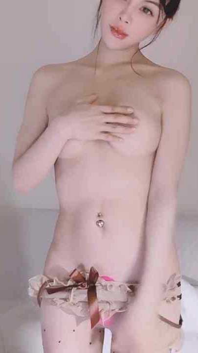 ST站 lvy w 魔鬼身材女神道具魅惑骚舞5V【5.79G】