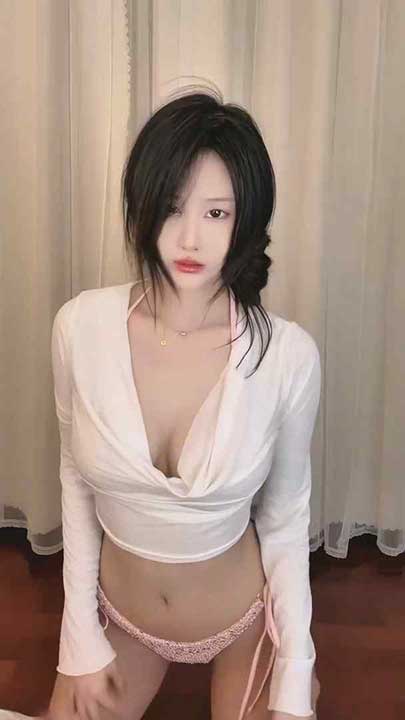 快手 恩玉baby 百万顶流网红尺度比基尼定制2V【0.4G】